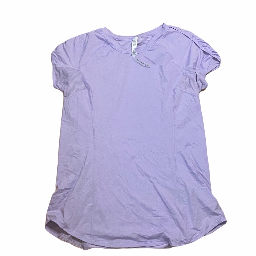 Lululemon Run Sun Sprinter Short Sleeve
Lilac sz 8